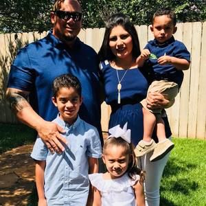 Meet your Posher, Carmela